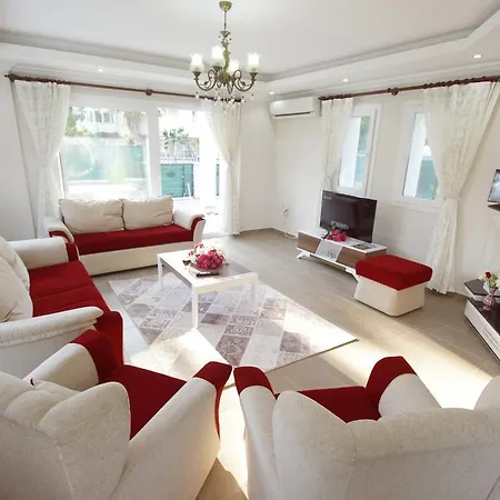 Villa Phoenix - 2 *