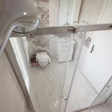 Villa Phoenix - 2 *